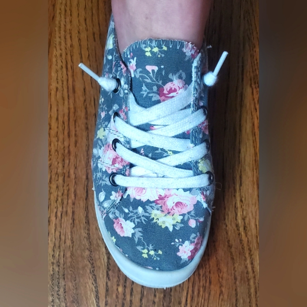 Cute Flats